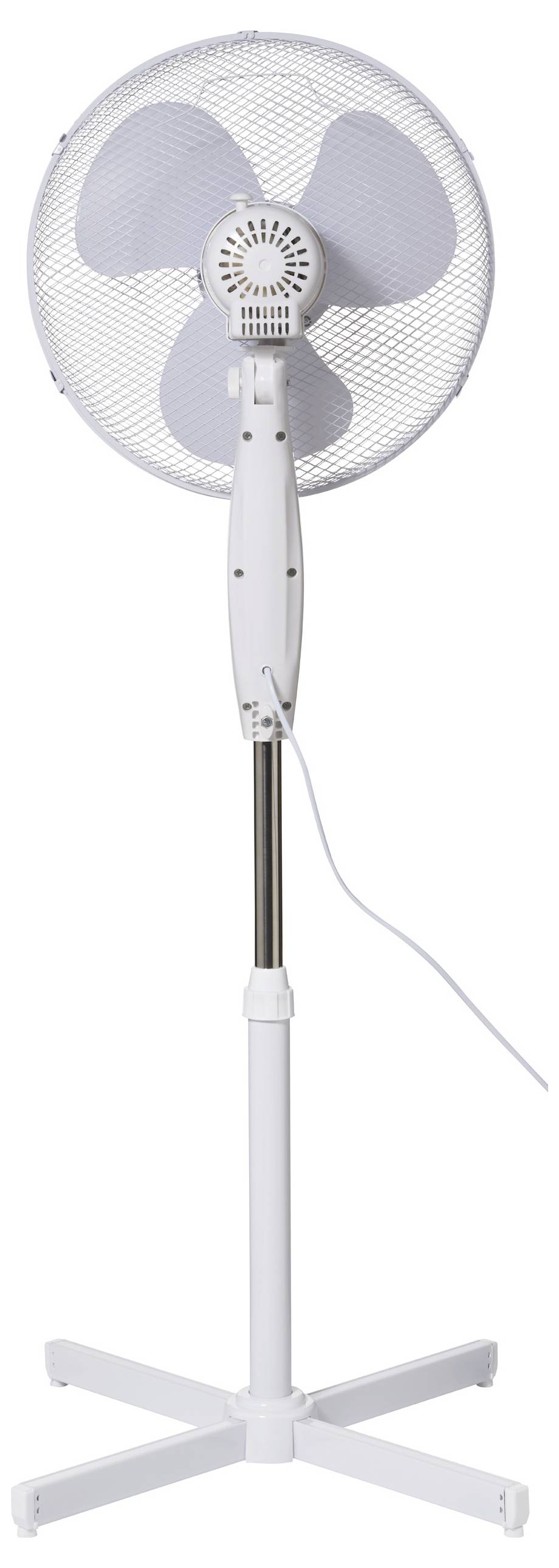 Ein weißer Standventilator mit rundem Gitter, verstellbarem Ständer und vier flügelartigen Rotorblättern.