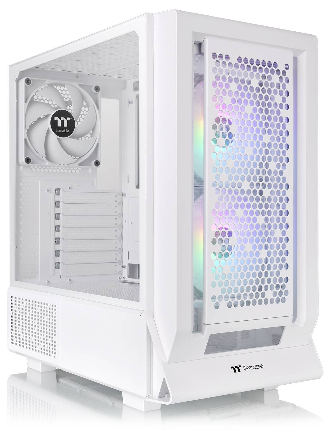 Ein weißes Computergehäuse mit transparentem Seitenteil zeigt zwei RGB-Lüfter auf der Vorderseite und einen Lüfter an der Rückseite.