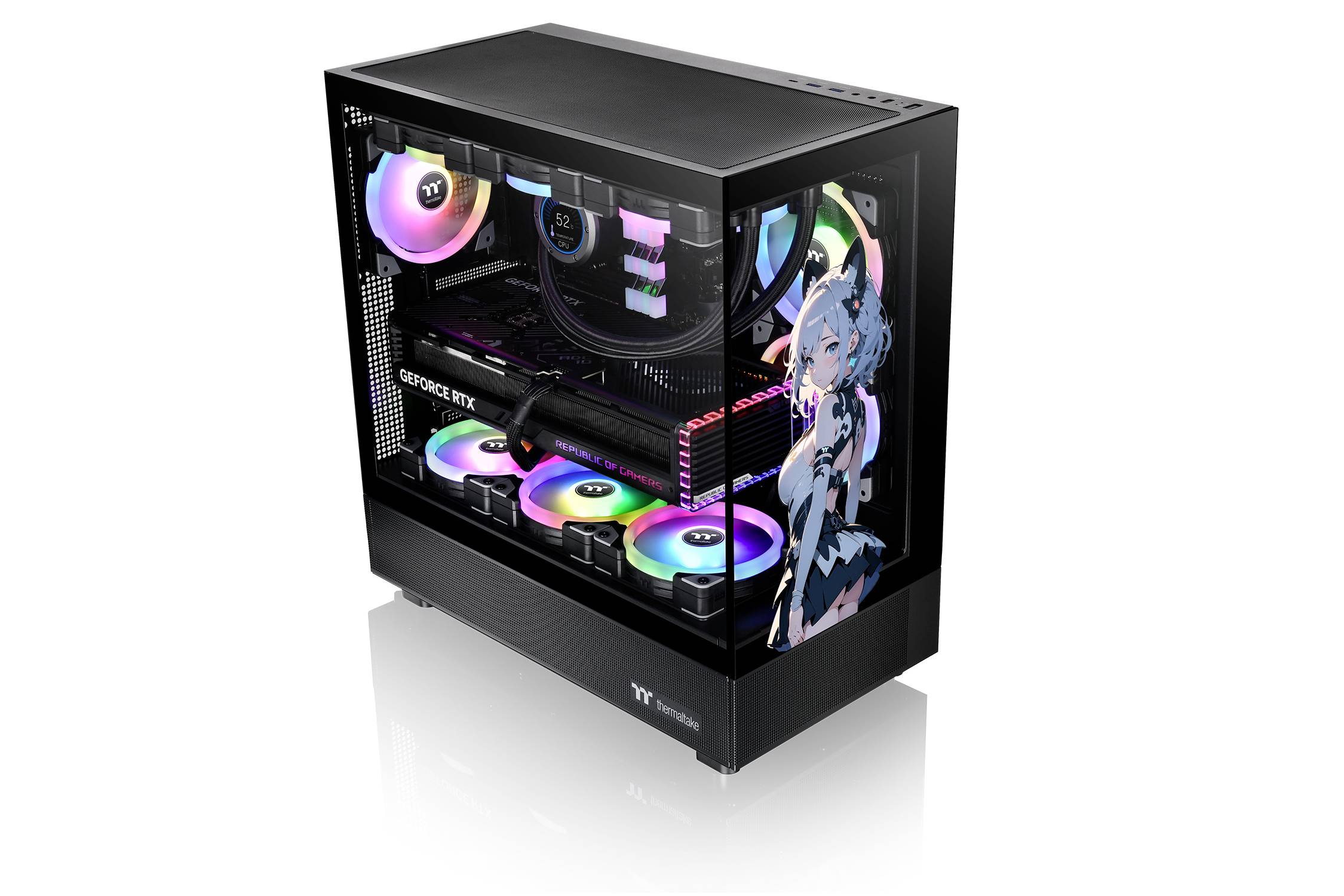 Computertower mit transparentem Gehäuse zeigt bunte RGB-Beleuchtung und Teile der Hardware, darunter eine 'GeForce RTX'-Grafikkarte. Rechts ist eine animierte Figur abgebildet.