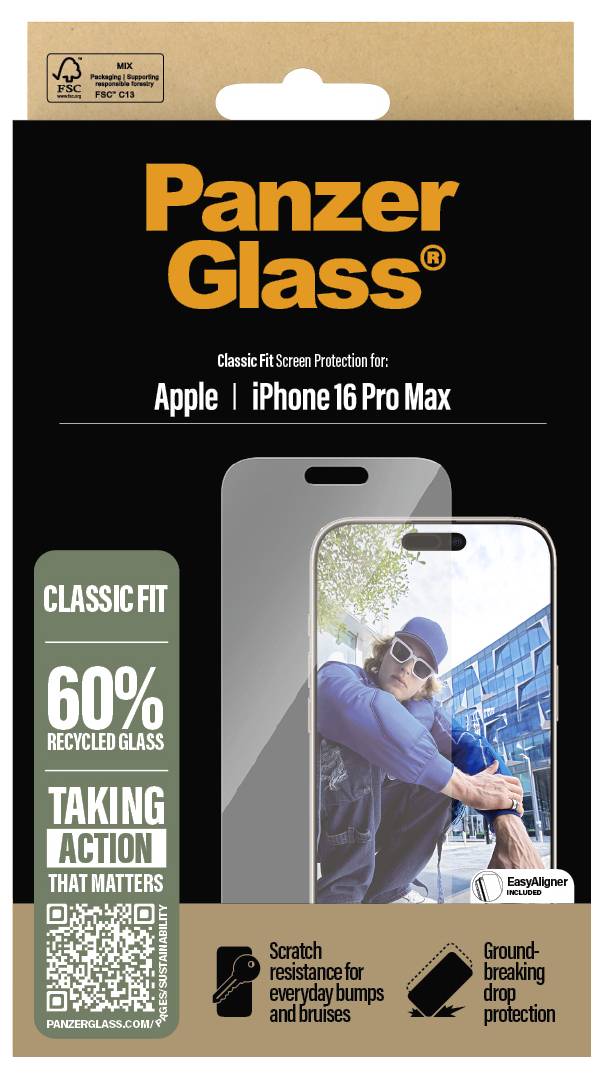 Verpackung von PanzerGlass Classic Fit für Apple iPhone 16 Pro Max, bestehend aus 60% recyceltem Glas. Schützt vor Kratzern und Stürzen.