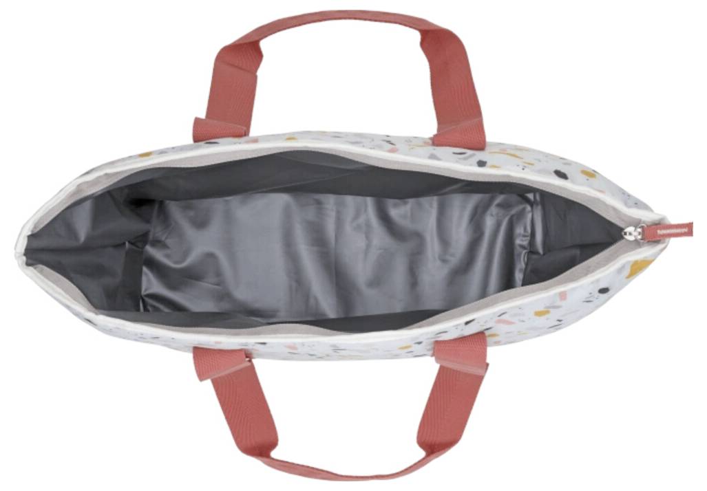 Geöffnete Einkaufstasche mit breitem Innenraum, grauem Futter und rosa Henkeln, von oben betrachtet.