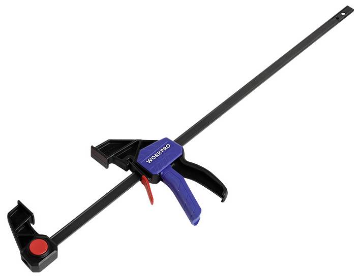 Eine blaue Werkstattklemme mit schwarzem Stahlbalken und roter Schnellspannmechanik, die üblicherweise zum Fixieren von Werkstücken verwendet wird.