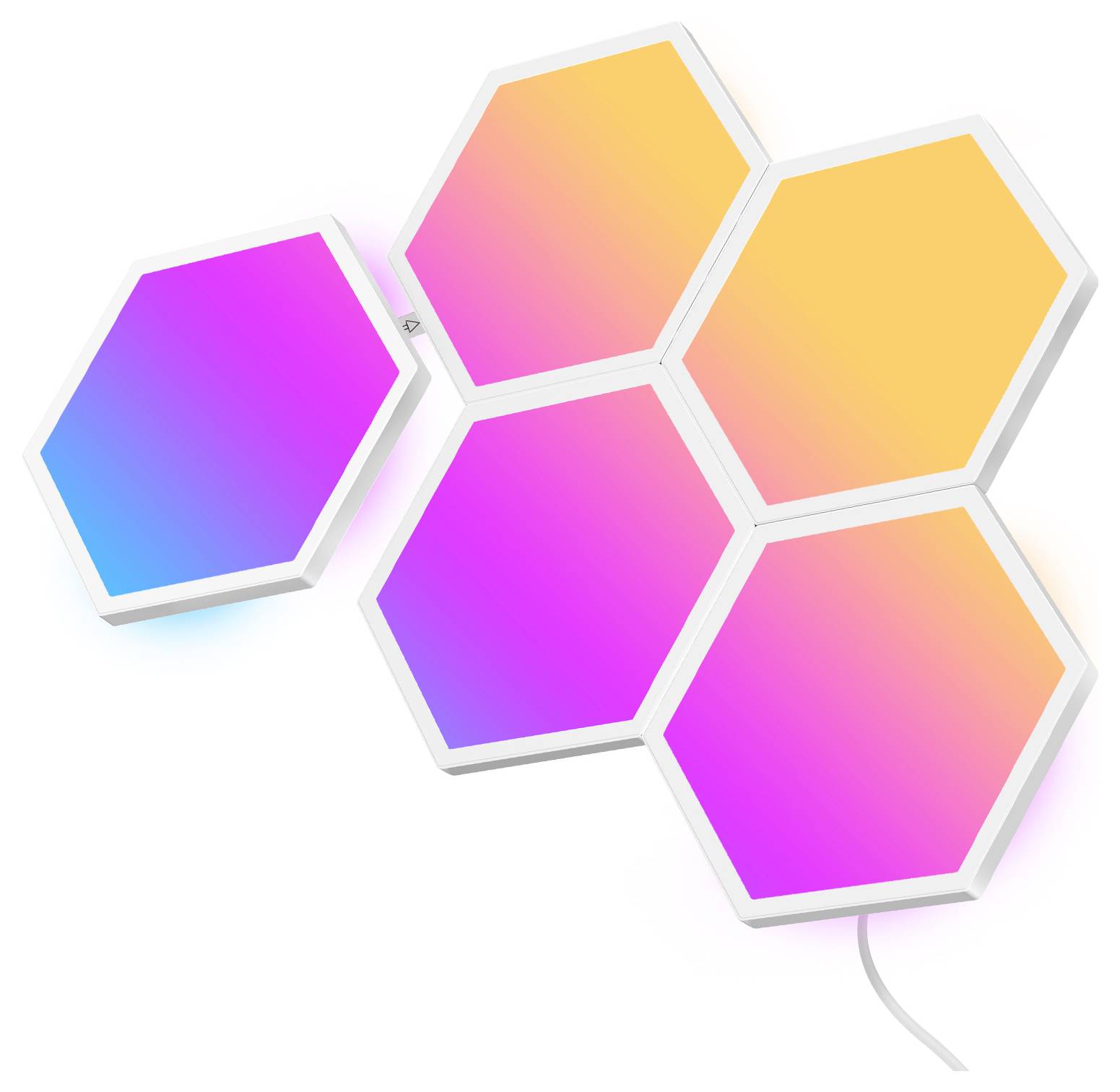 Sechseckige, wandhängende, mehrfarbige LED-Panels leuchten in Regenbogenfarben. Sie sind dekorativ und modular angeordnet.