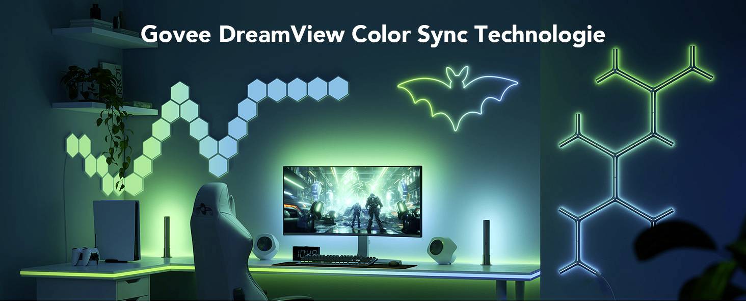 Ein stilvoller Gaming-Arbeitsplatz mit blau-grüner LED-Beleuchtung und hexagonalen Wandpaneelen. 'Govee DreamView Color Sync Technologie'.