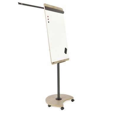 Rollbares Flipchart mit Whiteboard und Magneten auf Holzboden. Ideal für Präsentationen und Meetings.