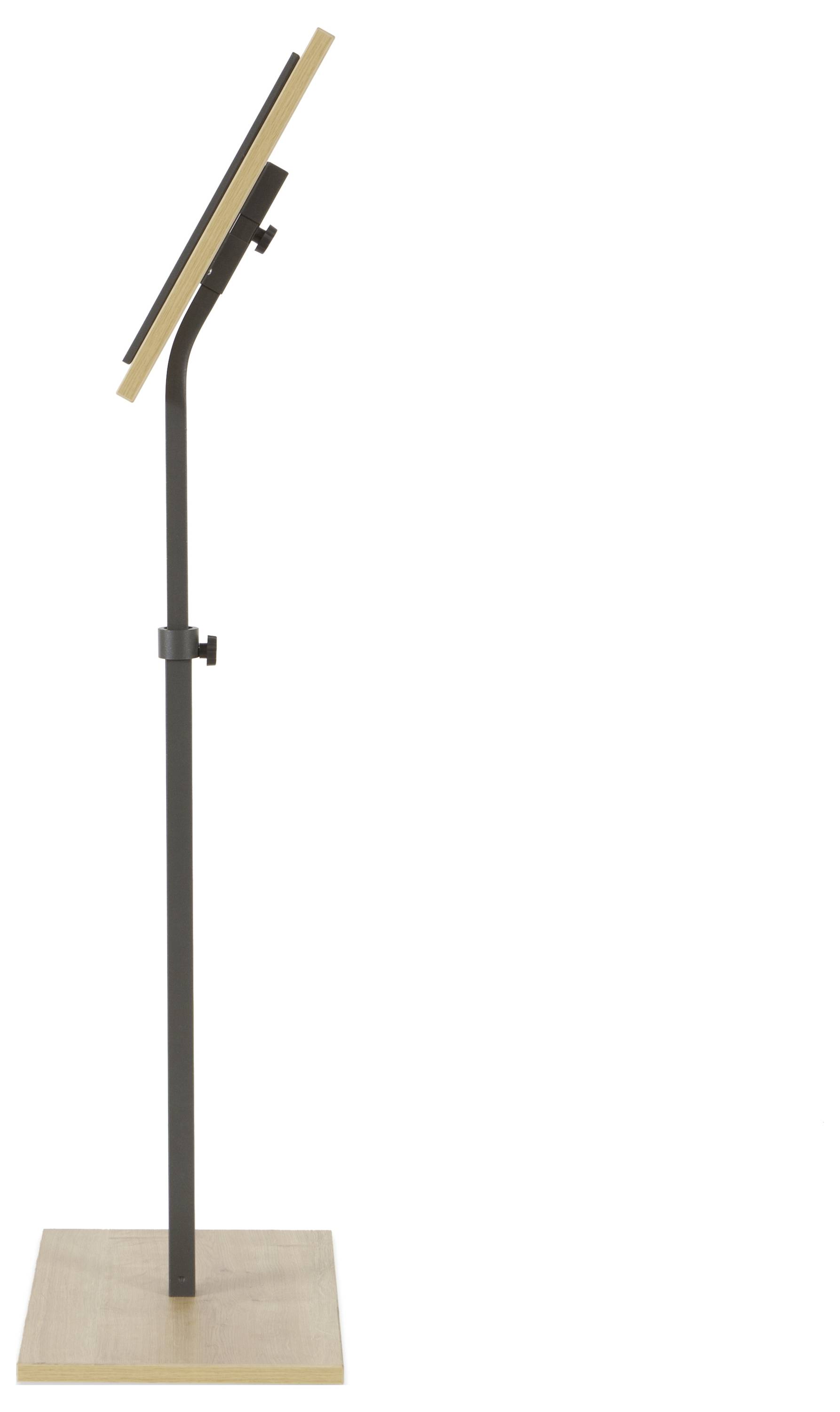 Ein höhenverstellbarer, schwarzer Metallständer mit einem Holzrahmen oben, geeignet für die Präsentation von Schildern oder Postern.