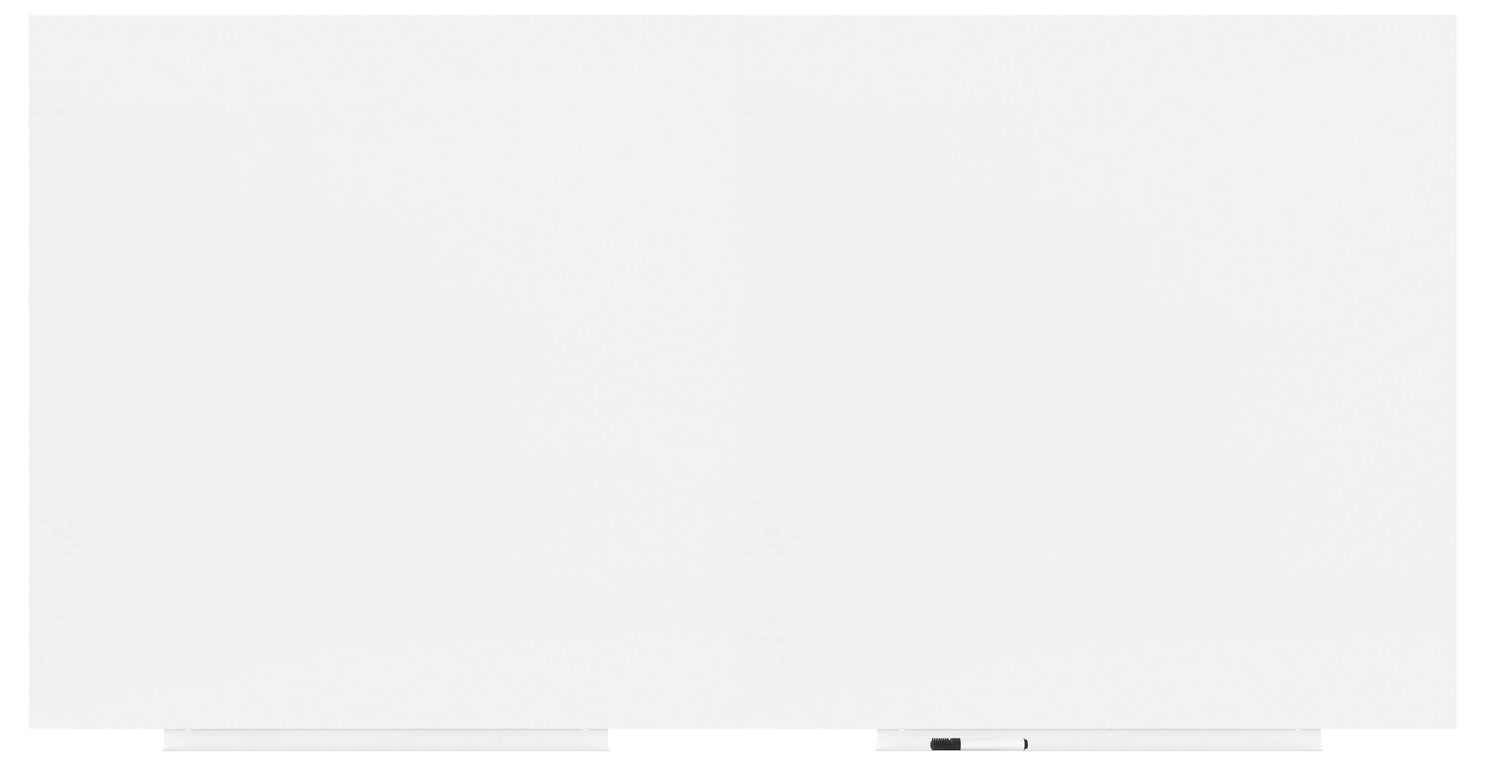 Ein komplett weißes, leeres Bild.