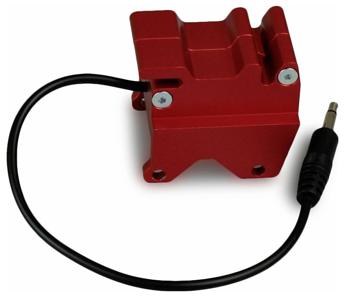 Rotes, elektronisches Gerät mit Kabel und Stecker, möglicherweise ein Sensor, auf weißem Hintergrund.