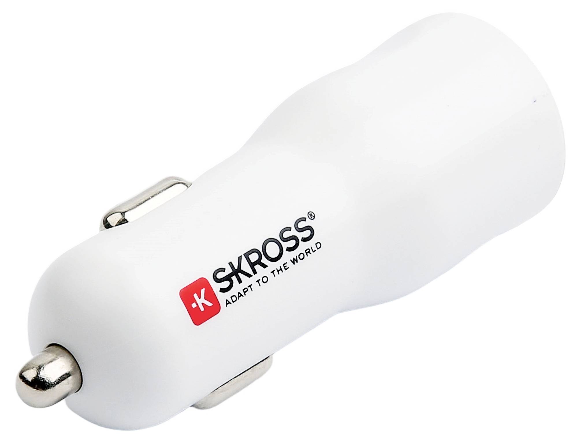 Weißer SKROSS Auto-Adapter mit USB-Anschluss, verwendet zum Aufladen von Geräten im Auto.
