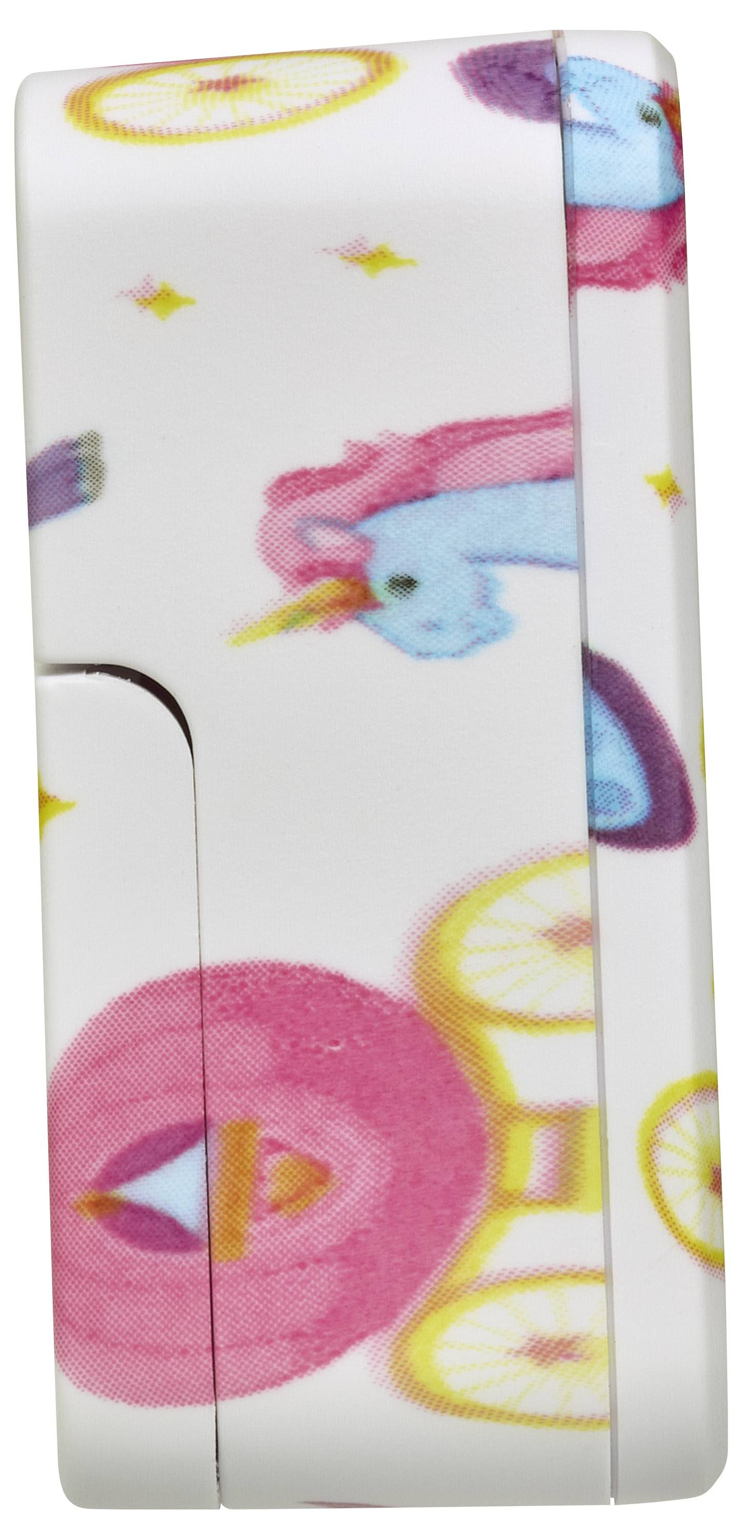 Bunt bedrucktes Objekt mit Einhorn- und Wagenmotiv. Helle, verspielte Farben.