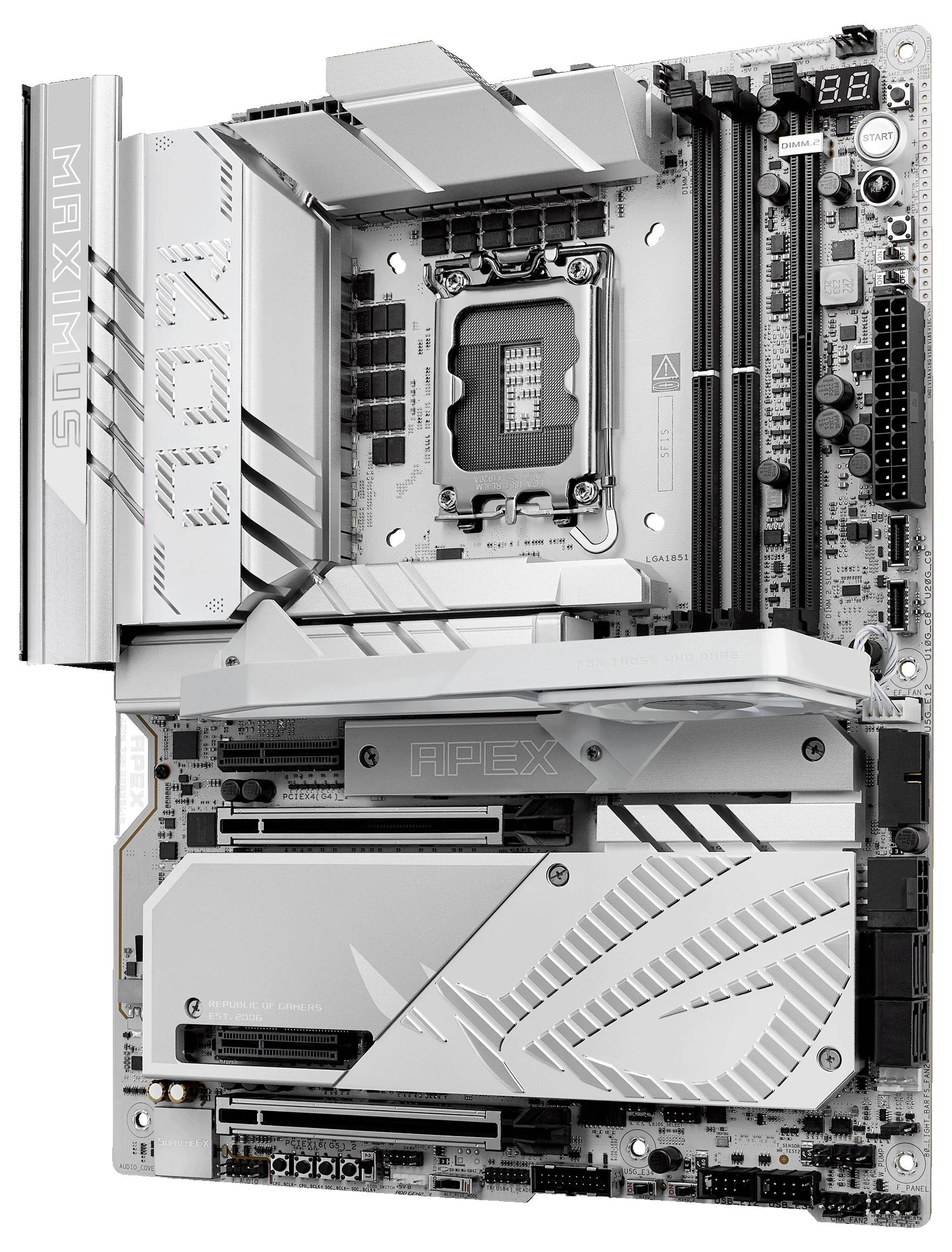 Ein silbernes Computer-Mainboard mit der Aufschrift 'MAXIMUS APEX', zeigt Steckplätze und Anschlüsse für Prozessor und Speicher.