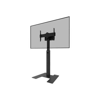 Der Fernseher ist auf einem höhenverstellbaren schwarzen Standfuß montiert.