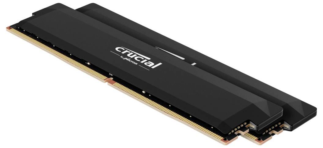 Zwei schwarze Crucial RAM-Module liegen übereinander. Sie sind für die Verwendung in Computern vorgesehen und verbessern die Leistung.