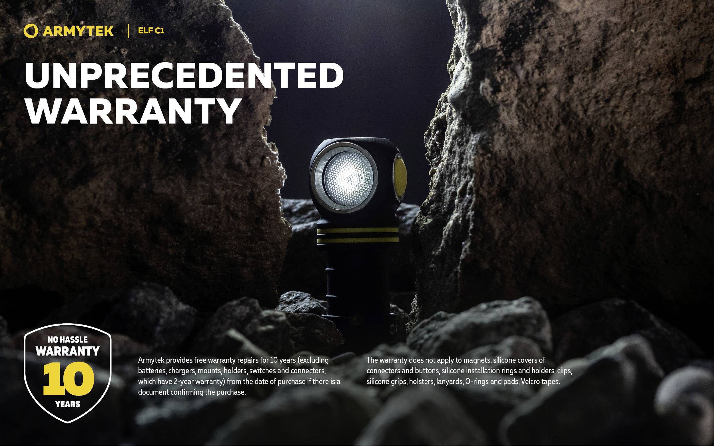Eine Taschenlampe steht zwischen Felsen im Dunkeln. Text: 'Unprecedented Warranty' und 'No Hassle Warranty 10 Years'.