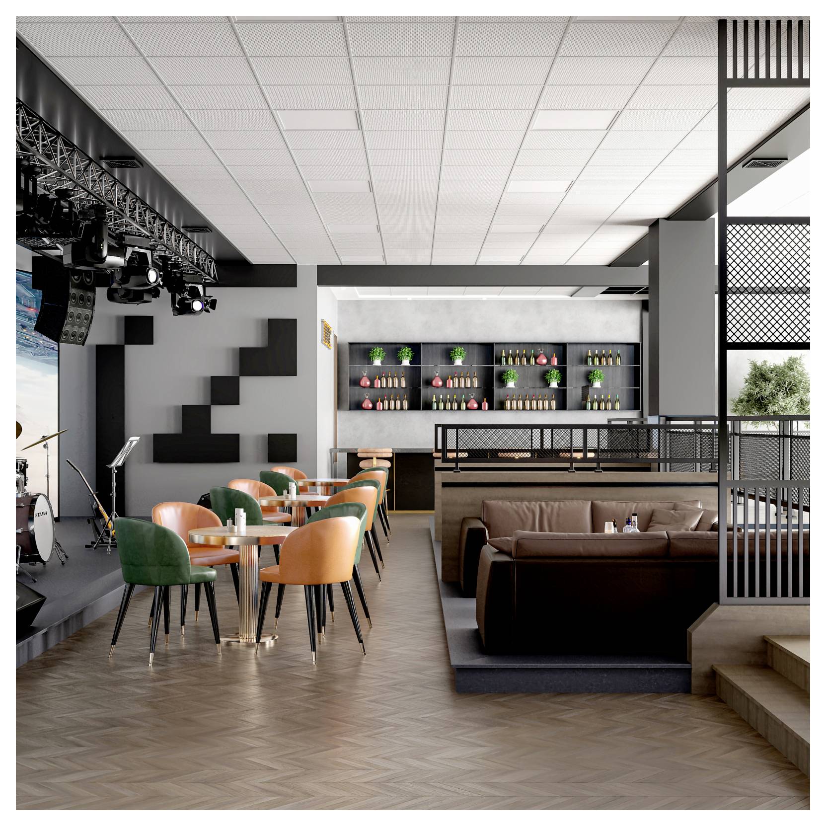 Modernes Bar- und Loungeinterieur mit orangefarbenen und grünen Stühlen, Tischen, einer Bühne, Barregalen im Hintergrund und braunen Sofas