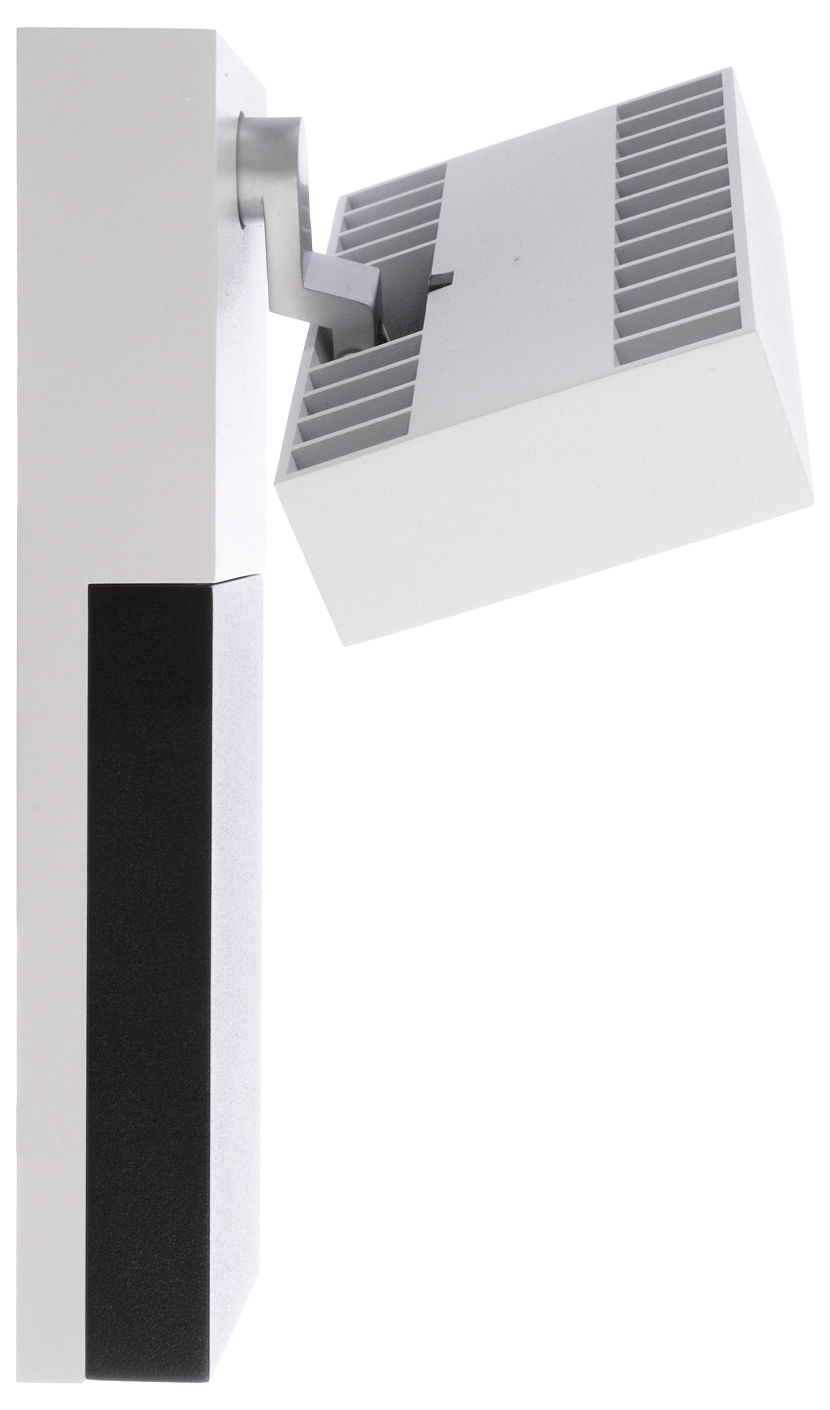 Eine moderne, an der Wand montierte Leuchte mit verstellbarem Lichtkopf, rechteckigem Design und geripptem Bereich zur Wärmeableitung.