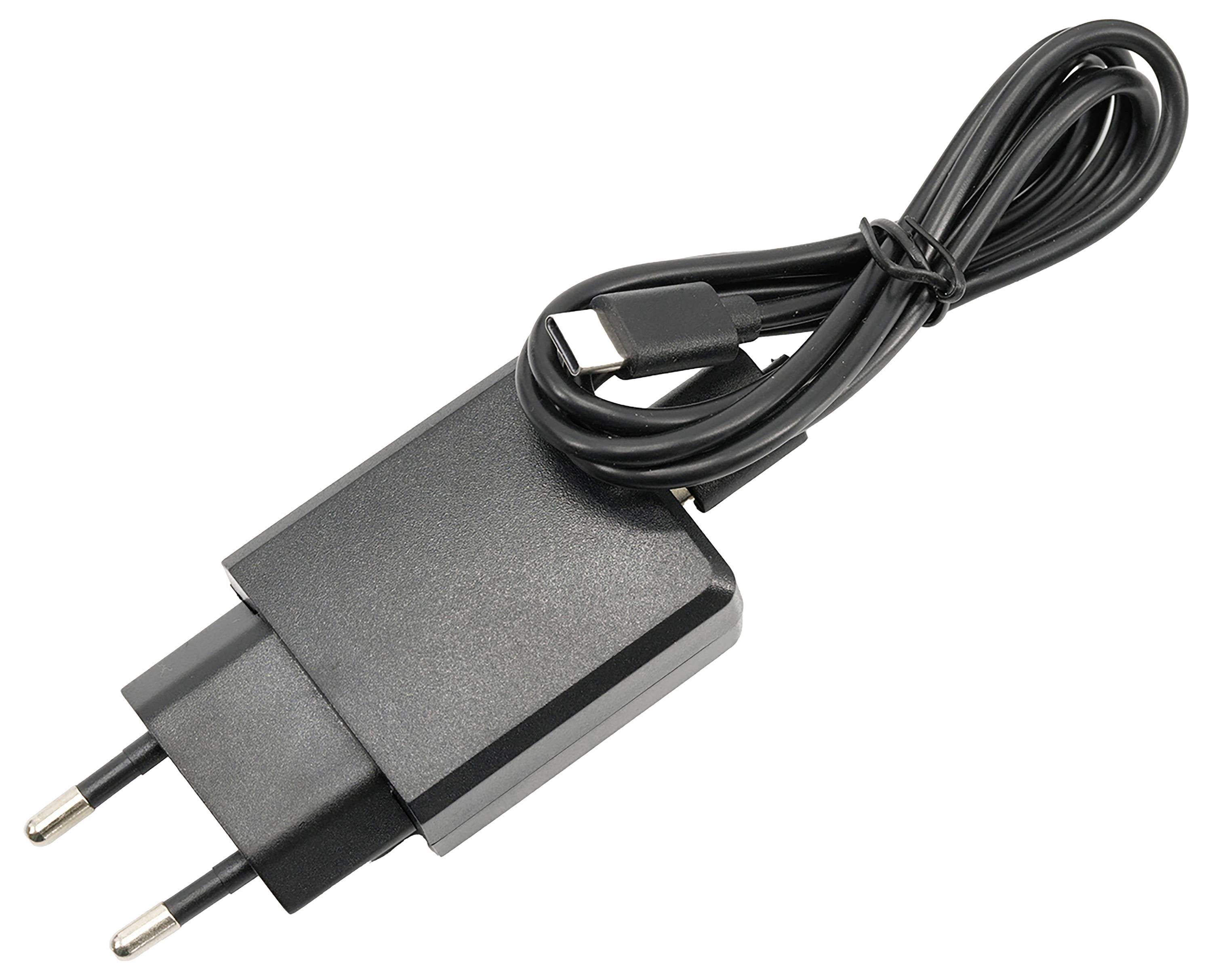 Ein schwarzes USB-Ladekabel mit Eurostecker. Das Kabel ist aufgerollt und hat einen USB-Typ-C-Anschluss.