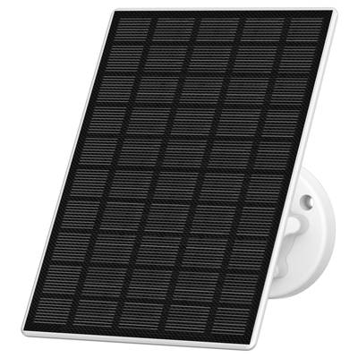 Schwarzes Solarpanel schräg montiert auf weißer Halterung; zeigt rechteckige Zellen zur Energiegewinnung aus Sonnenlicht.