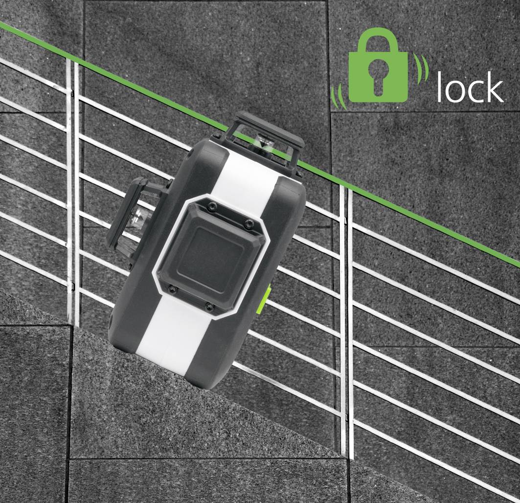 Ein schwarzer Koffer mit weißem Streifen und Griff liegt auf einem Boden mit weißen Linien. Oben rechts ist ein grünes Schloss-Symbol mit dem Text 'lock'.