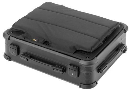 Koffer mit Polsterabdeckung, robustes und kompaktes Design, geeignet für den Schutz von Geräten oder wichtigen Gegenständen beim Transport.