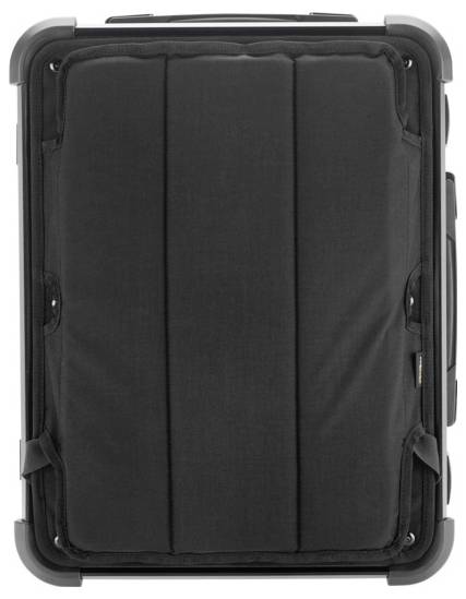 Ein geschlossener schwarzer Koffer mit abgerundeten Ecken und schlichter Oberfläche, geeignet für Reisen oder Geschäftsreisen.