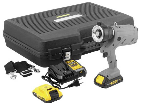 Ein grauer Akkubohrer mit gelbem Akzent, Batterieladegerät, zwei Batterien und einem schwarzen Kunststoffkoffer.