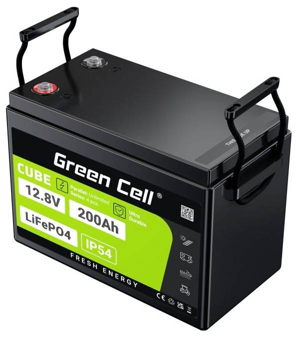 Schwarze Green Cell LiFePO4-Batterie mit Griffen und Aufschrift '12.8V 200Ah', geeignet für langlebige und zuverlässige Energieversorgung.