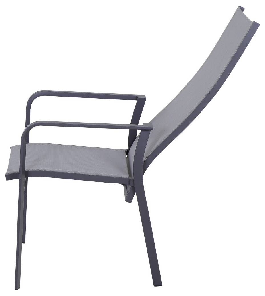 Ein moderner Gartenstuhl aus Metall mit dunkelgrauem Gestell und Stoffbezug. Das Design ist elegant und bietet Rückenunterstützung.