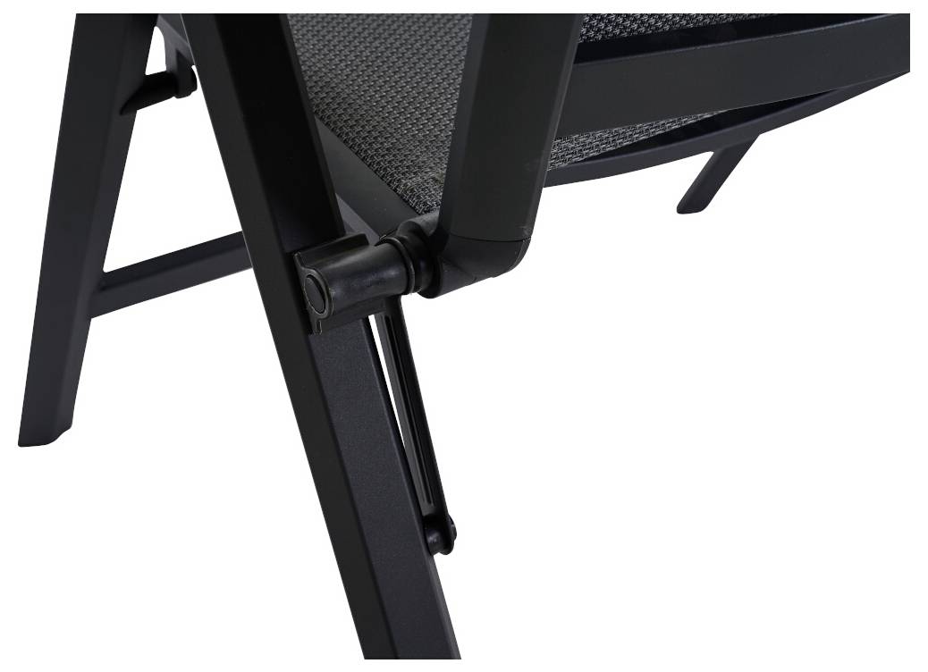 Nahaufnahme eines schwarzen Scharniers an einem Stuhlrahmen, das zwei Teile verbindet. Das Gewebe des Stuhls ist grau meliert.