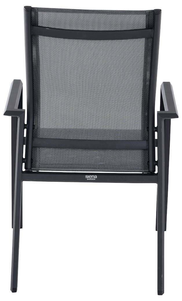 Ein schwarzer Gartenstuhl aus Metall mit gerader Rückenlehne und Armlehnen. Die Sitzfläche besteht aus einem durchlässigen Netzmaterial.