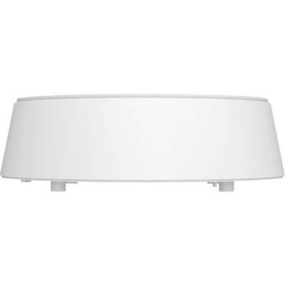 Weiße, gebogene moderne Badewanne vor schwarzem Hintergrund. Schlichtes Design mit glatten Linien.