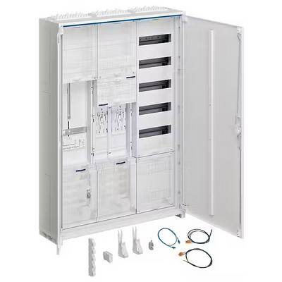 Ein offener Schaltschrank mit mehreren Fächern und Kabeln, zeigt die Innenstruktur und Verkabelungsoptionen für elektronische Komponenten.