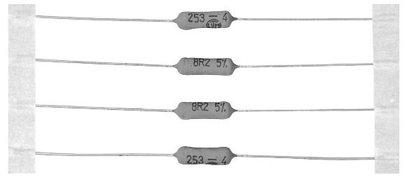 VitrOhm CRF250JT-73-8R2YY 8.2 Ω THT 2.3 W 5 % 1 stuk(s)