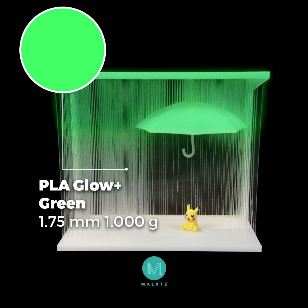 Ein leuchtender Regenschirm aus PLA-Kunststoff hängt über einer Plattform. Ein kleines gelbes Spielzeug sitzt darunter. Text: 'PLA Glow+ Green 1,75 mm 1.000 g'.