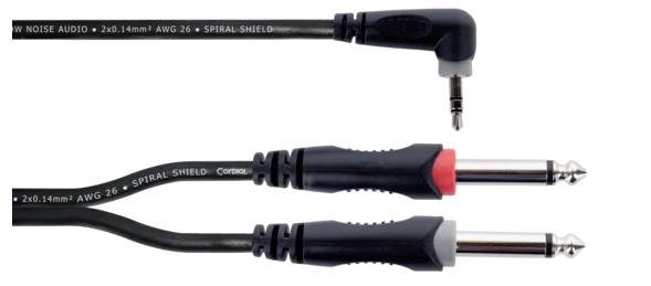 Ein Audiokabel mit einem abgewinkelten 3,5-mm-Stecker und zwei großen Klinkensteckern (einer rot markiert) für Instrumentenanschlüsse.