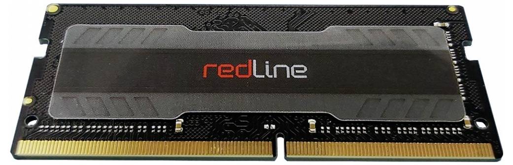 Ein RAM-Modul mit der Aufschrift 'redLine', verwendet in Computern zur temporären Datenspeicherung.