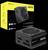 'Corsair RM650e Netzteil' abgebildet vor seiner Verpackung. Das Netzteil hat ein modulares Design mit mehreren Anschlüssen.