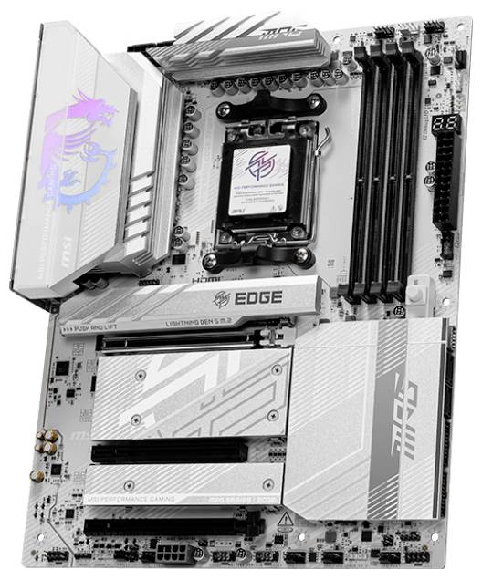 Ein weißes Motherboard mit Silberakzenten, mehreren RAM-Steckplätzen, PCIe-Steckplätzen und einem RGB-Design von einem bekannten Hardware-Hersteller.