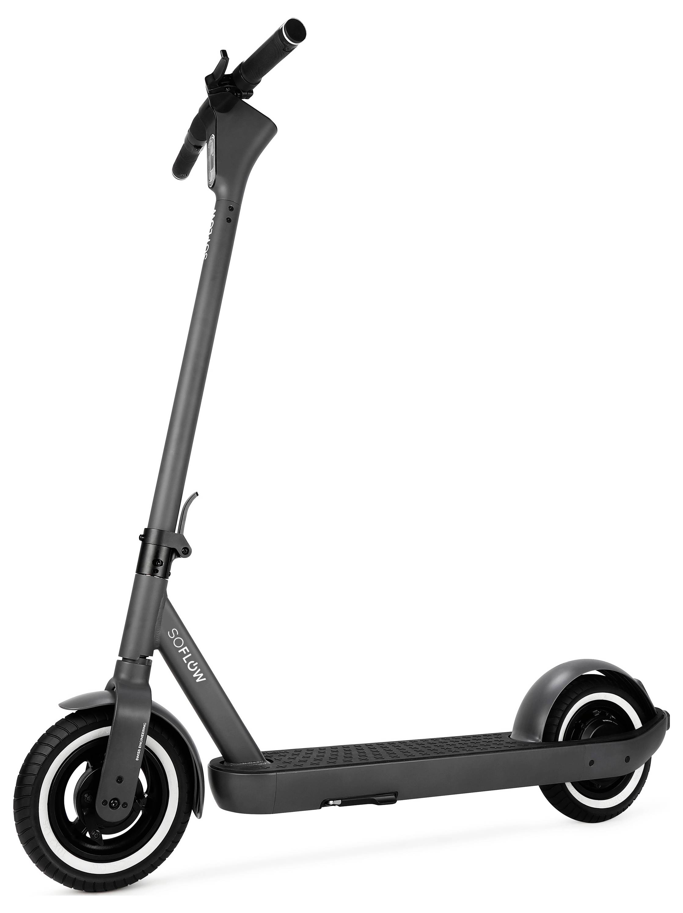 Ein schwarzer Elektroroller mit stylischem Design und großen Rädern, bereit für städtische Mobilität.