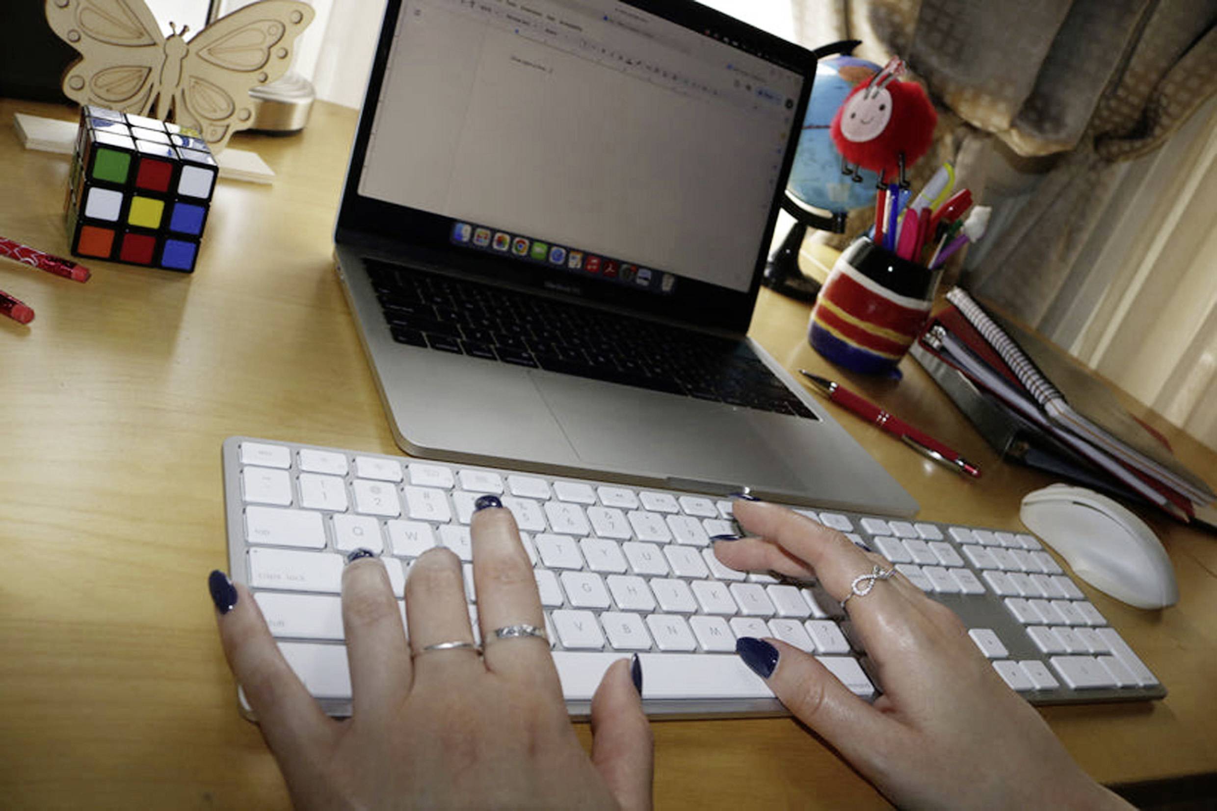 Matias FK418DCS-DE Wireless USB-C® Aluminum Keyboard for Mac Kabellos Tastatur Deutsch, QWERTZ, Mac Silber-9