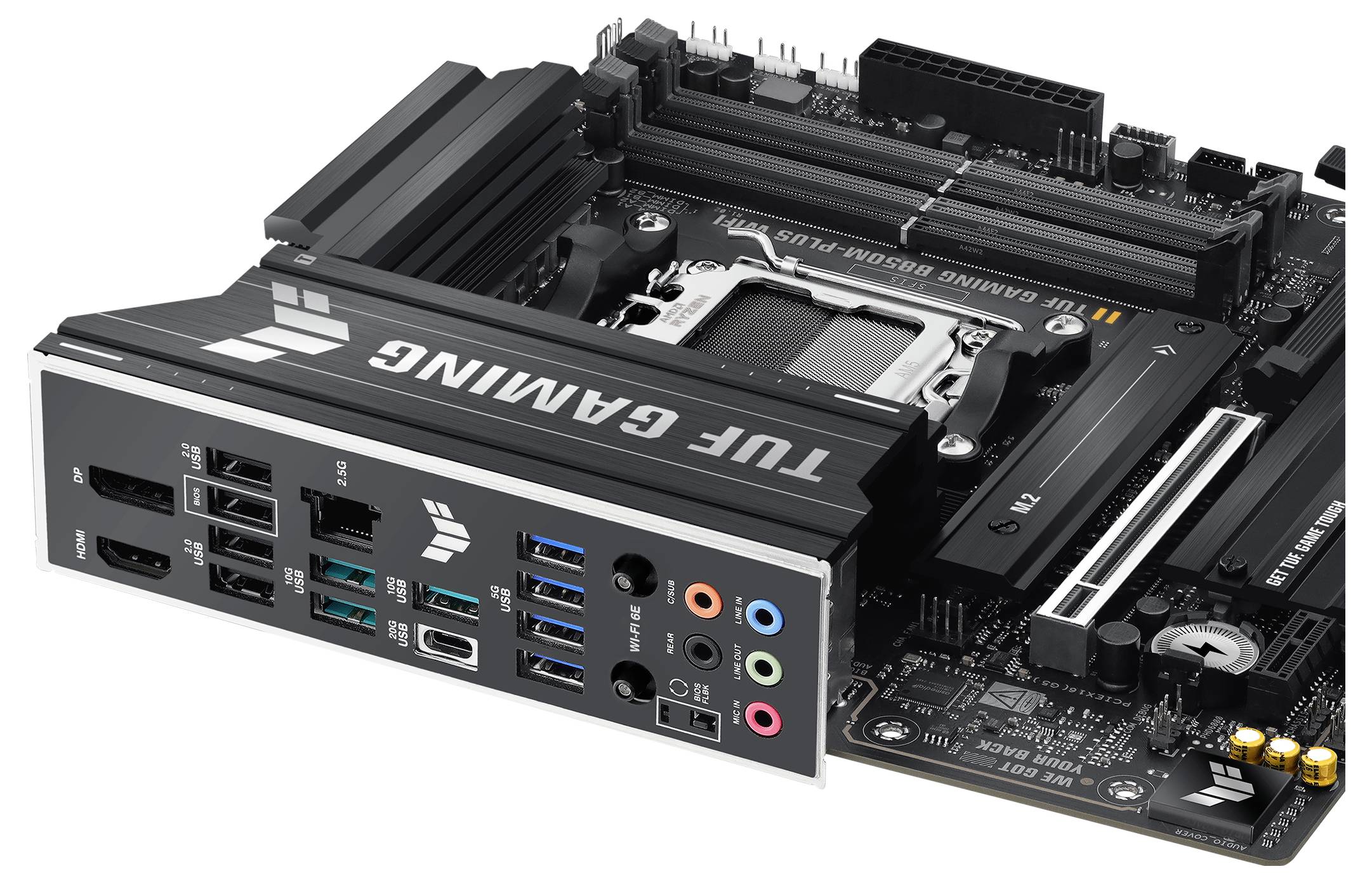 Eine schwarze Gaming-Mainboard-Platine mit mehreren Anschlüssen, darunter USB-Ports, Audioanschlüsse und HDMI.