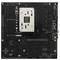 Rückseite einer Computer-Motherboard-Platine mit sichtbaren Schaltkreisen, Anschlussstellen und Schraubbefestigungen.