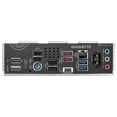 Rückseite eines GIGABYTE-Motherboards mit verschiedenen Anschlüssen wie USB-Ports, HDMI, Audioanschlüsse und Ethernet.