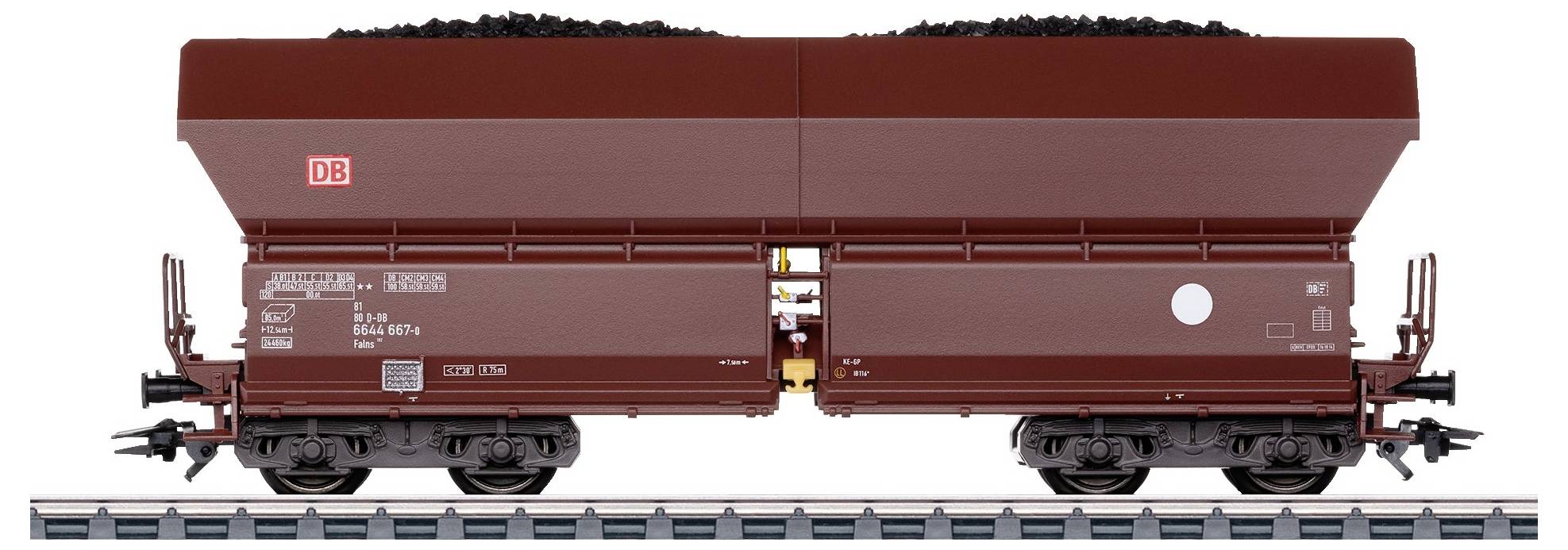 Güterwaggon der Deutschen Bahn auf Gleis, rotbraun, gefüllt mit Kohle.