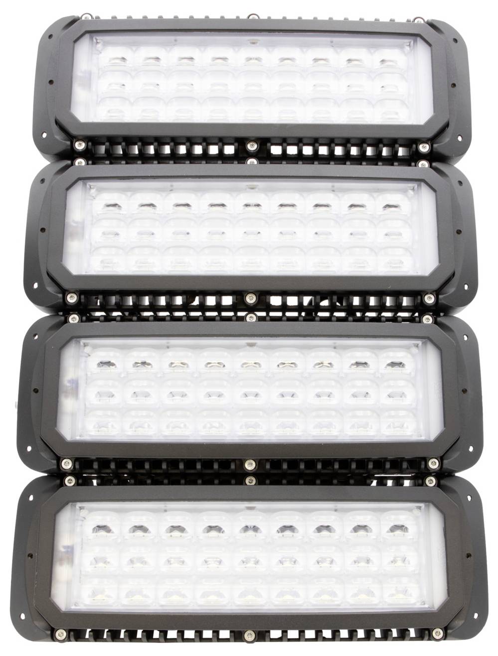 Vier rechteckige LED-Scheinwerfer in einer vertikalen Reihe angeordnet. Jeder Scheinwerfer hat ein schwarzes Gehäuse und leuchtende Linsen.