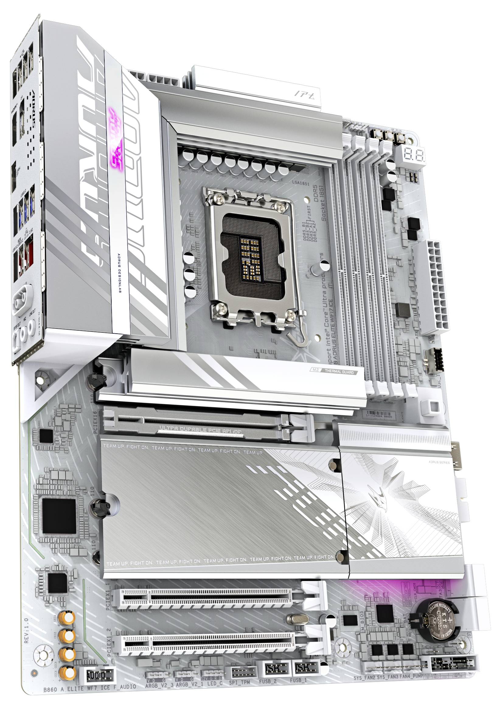 Eine silberne und graue Computerplatine mit mehreren Steckplätzen für Komponenten, beschrifteten Anschlüssen und einem zentralen CPU-Sockel, die ihr elegantes Design betont.