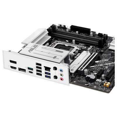 Eine Computermotherboard, die verschiedene Anschlüsse wie USB, HDMI und Audioports zeigt, zusammen mit RAM-Steckplätzen und einem PCIe-Steckplatz.