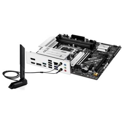 Eine Computerplatine mit angeschlossener WLAN-Antenne, ausgestattet mit verschiedenen Anschlüssen wie USB, HDMI, Ethernet und Audioports.