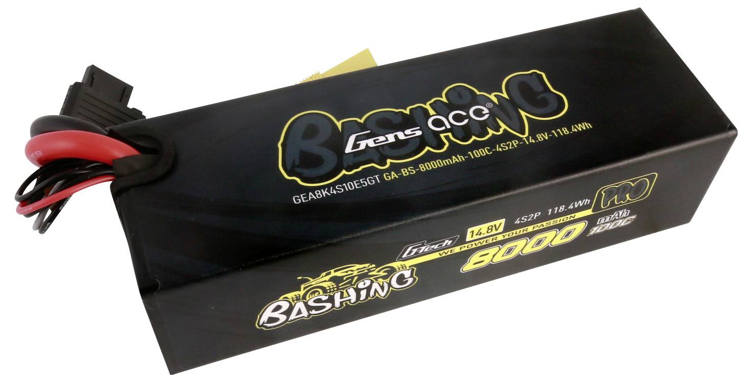 Schwarze Lithium-Polymer-Batterie mit gelbem Logo und Aufschrift 'Bashing'. Geeignet für Modelle mit hoher Leistung.