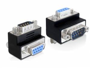 Zwei parallel liegende serielle Adapter mit jeweils neun blauen Pins, einem männlichen und einem weiblichen Anschluss. Sie sind rechteckig und haben ein schwarzes Gehäuse.